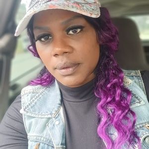 Meet your Posher, Tonisha